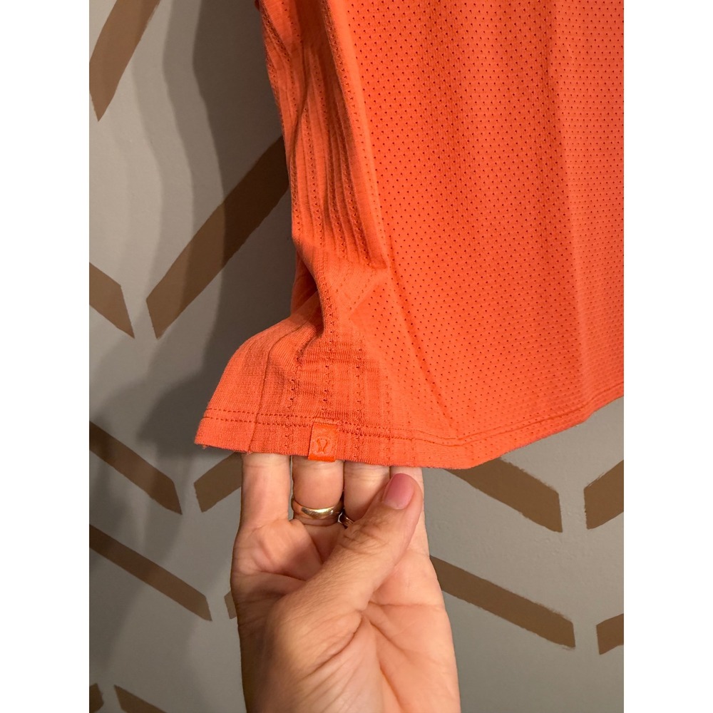 Lululemon Swiftly Relaxed Tank Top Womens 8 Orange Mesh Venting Athletic Workout - Picture 3 of 3